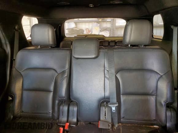 2018 Ford Explorer XLT z VIN 1FM5K7DH0JGC85005, wystawiony jako Copart lot #84968195 z przebiegiem 126 400 mil mil oraz Szkoda całkowita • Salvage title. Historia ofert i sprzedaży dostępna na DreamBid. Obrazek 10.