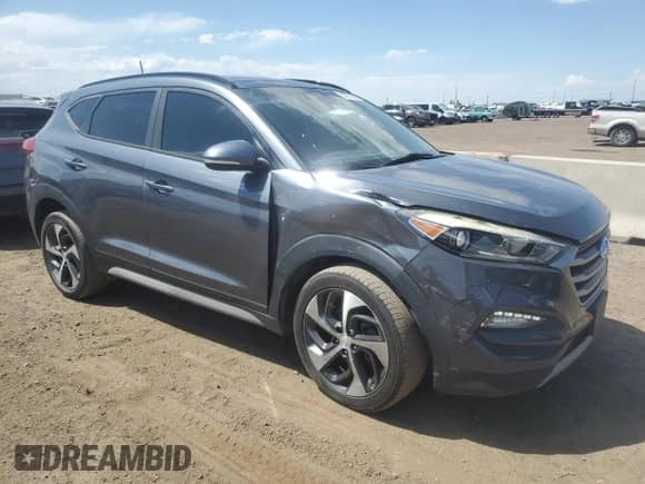2017 Hyundai Tucson Value z VIN KM8J3CA29HU550150, wystawiony jako Copart lot #59811605 z przebiegiem 93 640 mil mil oraz Szkoda całkowita • Salvage title. Historia ofert i sprzedaży dostępna na DreamBid. Obrazek 4.