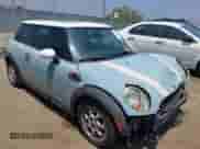 2012 MINI Hardtop with VIN WMWSU3C54CT260293, listed as a IAAI auction lot 42525275 with 132,791 mi miles and . Bid and sale history available at DreamBid. Image 1.