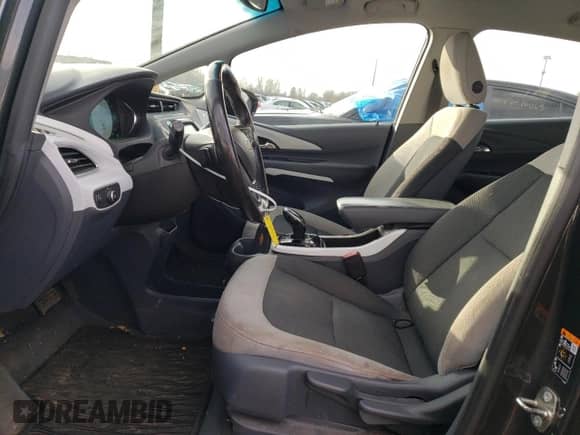 2017 Chevrolet Bolt EV LT z VIN 1G1FW6S0XH4190721, wystawiony jako Copart lot #75308843 z przebiegiem 95 682 mil mil oraz . Historia ofert i sprzedaży dostępna na DreamBid. Obrazek 7.