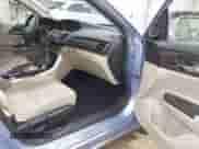 2017 Honda Accord with VIN JHMCR6F33HC001014, listed as a IAAI auction lot 42557200 with 75,397 mi miles and . Bid and sale history available at DreamBid. Image 5.