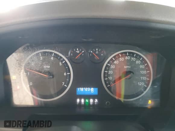 2010 Dodge 1500 SLT с VIN 1D7RB1CPXAS127544, выставлен на аукционе Copart как лот 42254065 с пробегом 178 723 миль миль и Списание • Salvage title. История ставок и продаж доступна на DreamBid. Изображение 9.