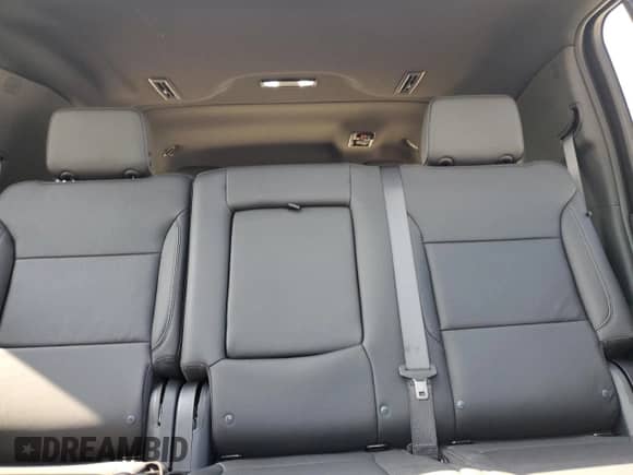 2025 Chevrolet Suburban LT с VIN 1GNS5CRDXSR250773, выставлен на аукционе Copart как лот 63691975 с пробегом 434 миль миль и Списание • Salvage title. История ставок и продаж доступна на DreamBid. Изображение 10.