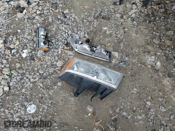 2007 Chevrolet Colorado 1LT с VIN 1GCCS139278213034, выставлен на аукционе Copart как лот 56645005 с пробегом 325 866 миль миль и Списание • Salvage title. История ставок и продаж доступна на DreamBid. Изображение 12.