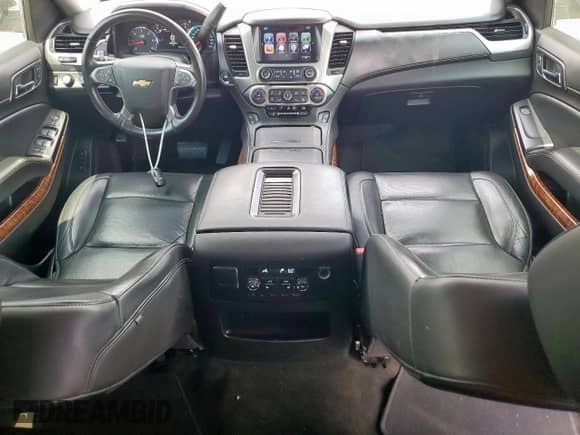 2017 Chevrolet Suburban Premier с VIN 1GNSKJKC8HR139307, выставлен на аукционе Copart как лот 70510165 с пробегом 168 632 миль миль и Чистый • Clean title. История ставок и продаж доступна на DreamBid. Изображение 8.