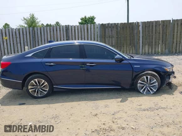 2018 Honda Accord Touring z VIN 1HGCV3F95JA003236, wystawiony jako IAAI lot #42412360 z przebiegiem 117 168 mil mil oraz . Historia ofert i sprzedaży dostępna na DreamBid. Obrazek 13.