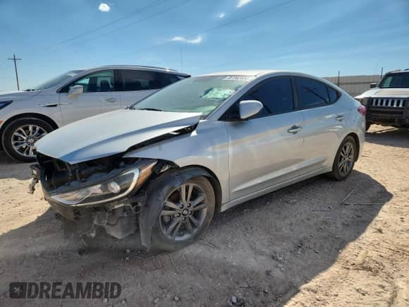 2018 Hyundai Elantra SEL с VIN 5NPD84LF5JH220305, выставлен на аукционе Copart как лот 87362655 с пробегом 130 900 миль миль и Списание • Salvage title. История ставок и продаж доступна на DreamBid. Изображение 1.