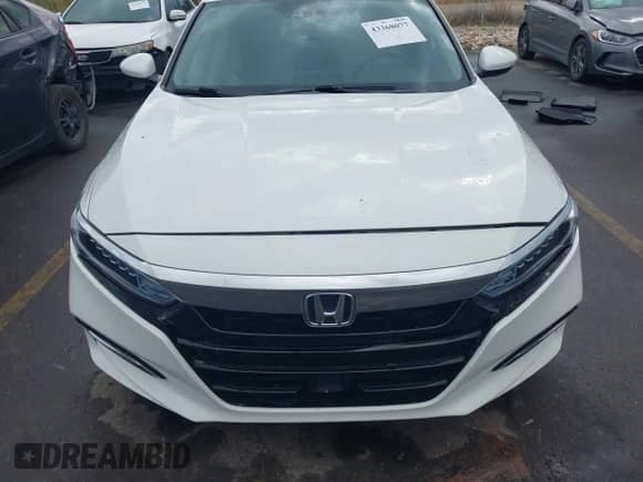 2018 Honda Accord EX z VIN 1HGCV3F40JA004282, wystawiony jako IAAI lot #43368077 z przebiegiem 75 815 mil mil oraz . Historia ofert i sprzedaży dostępna na DreamBid. Obrazek 12.