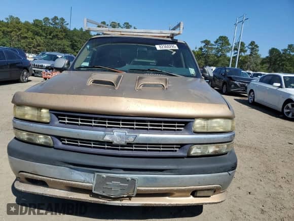2000 Chevrolet Silverado 1500 LS z VIN 2GCEC19T1Y1270581, wystawiony jako Copart lot #82360295 z przebiegiem Nie podano mil oraz Szkoda całkowita • Salvage title. Historia ofert i sprzedaży dostępna na DreamBid. Obrazek 5.