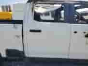 2023 Ford F-250 XL z VIN 1FT8W2BN2PED18091, wystawiony jako Copart lot #68867555 z przebiegiem Nie podano mil oraz Nie do naprawy • Non repairable. Historia ofert i sprzedaży dostępna na DreamBid. Obrazek 10.