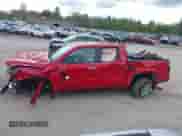 2025 Toyota Tacoma SR z VIN 3TYLB5JN9ST069238, wystawiony jako IAAI lot #42211504 z przebiegiem 1 174 mil mil oraz . Historia ofert i sprzedaży dostępna na DreamBid. Obrazek 14.