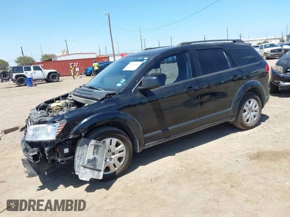 2016 Dodge Journey SE with VIN 3C4PDCAB0GT246709, listed as a IAAI auction lot 42945010 with 110,267 mi miles and . Bid and sale history available at DreamBid. Image 2.