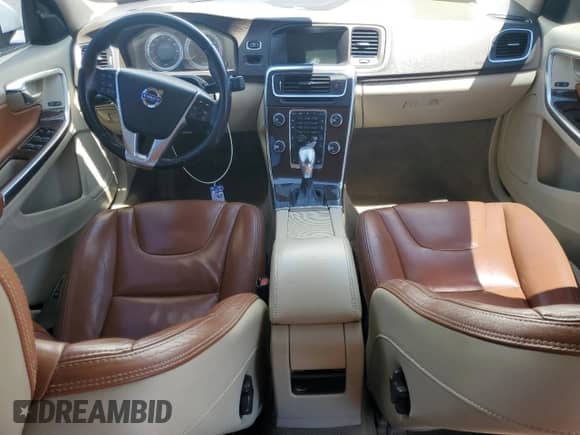 2013 Volvo S60 T6 R-Design Platinum с VIN YV1902FHXD2179720, выставлен на аукционе Copart как лот 56236895 с пробегом 150 128 миль миль и Списание • Salvage title. История ставок и продаж доступна на DreamBid. Изображение 8.
