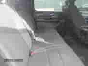 2021 Ram 1500 Big Horn z VIN 1C6SRFFT2MN655375, wystawiony jako IAAI lot #43340367 z przebiegiem 15 265 mil mil oraz . Historia ofert i sprzedaży dostępna na DreamBid. Obrazek 8.