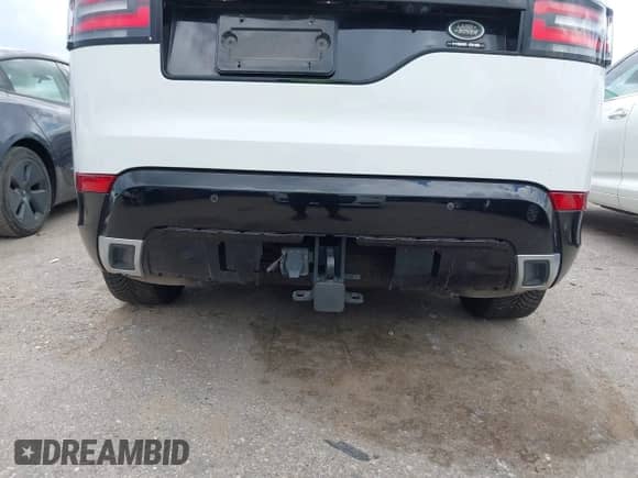 2018 Land Rover Discovery HSE Luxury с VIN SALRT2RV6JA049944, выставлен на аукционе IAAI как лот 42564177 с пробегом 113 454 миль миль и . История ставок и продаж доступна на DreamBid. Изображение 6.