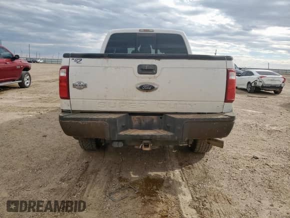 2016 Ford F-250 Lariat z VIN 1FT7W2BT6GEC69990, wystawiony jako Copart lot #81016765 z przebiegiem 234 503 mil mil oraz Szkoda całkowita • Salvage title. Historia ofert i sprzedaży dostępna na DreamBid. Obrazek 6.