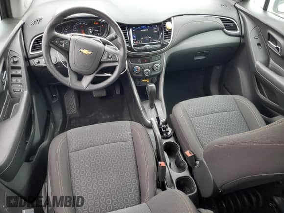 2020 Chevrolet Trax LS с VIN KL7CJKSBXLB317696, выставлен на аукционе Copart как лот 71651335 с пробегом 33 359 миль миль и Списание • Salvage title. История ставок и продаж доступна на DreamBid. Изображение 8.