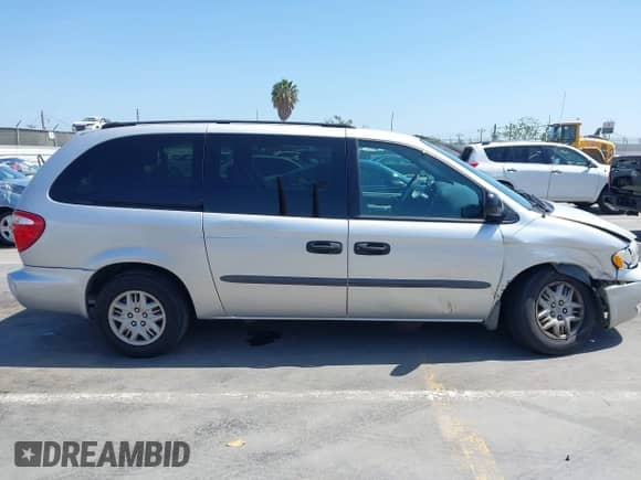 2004 Dodge Caravan SE z VIN 1D4GP24R04B602134, wystawiony jako IAAI lot #42570206 z przebiegiem 88 351 mil mil oraz . Historia ofert i sprzedaży dostępna na DreamBid. Obrazek 13.