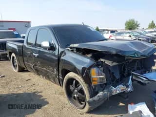 2010 Chevrolet Silverado 1500 LTZ with VIN 1GCSCTE02AZ288434, listed as a IAAI auction lot 43145197 with 126,988 mi miles and . Bid and sale history available at DreamBid. Image 1.