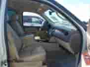 2012 Chevrolet Tahoe LTZ z VIN 1GNSKCE0XCR326361, wystawiony jako IAAI lot #42994916 z przebiegiem 158 826 mil mil oraz . Historia ofert i sprzedaży dostępna na DreamBid. Obrazek 5.