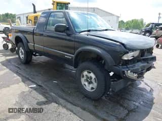 2002 Chevrolet S-10 LS с VIN 1GCCT19W428208226, выставлен на аукционе IAAI как лот 42268818 с пробегом 198 847 миль миль и . История ставок и продаж доступна на DreamBid. Изображение 1.