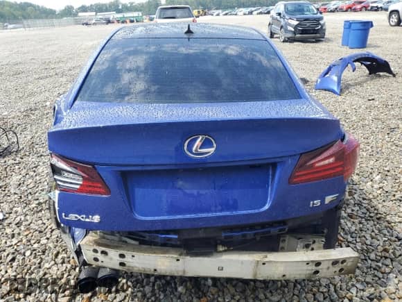 2008 Lexus IS F с VIN JTHBP262885003864, выставлен на аукционе Copart как лот 63206595 с пробегом Не указан миль и Списание • Salvage title. История ставок и продаж доступна на DreamBid. Изображение 6.