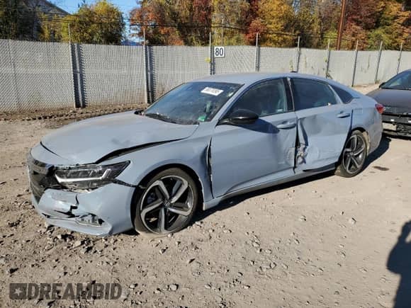 2022 Honda Accord Sport z VIN 1HGCV1F37NA122265, wystawiony jako Copart lot #90078395 z przebiegiem Nie podano mil oraz Czysty tytuł • Clean title. Historia ofert i sprzedaży dostępna na DreamBid. Obrazek 1.