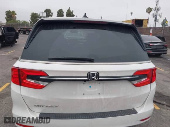 2024 Honda Odyssey EX-L z VIN 5FNRL6H69RB068483, wystawiony jako IAAI lot #42496517 z przebiegiem 15 503 mil mil oraz . Historia ofert i sprzedaży dostępna na DreamBid. Obrazek 17.