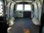 2002 Chevrolet Express Cargo с VIN 1GCFG25W121103262, выставлен на аукционе Copart как лот 60229114 с пробегом 281 541 миль миль и Чистый • Clean title. История ставок и продаж доступна на DreamBid. Изображение 10.