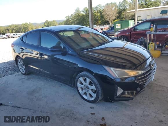 2019 Hyundai Elantra SEL with VIN KMHD84LF6KU851230, listed as a Copart auction lot 86606635 with 151,964 mi miles and Clean title. Bid and sale history available at DreamBid. Image 4.