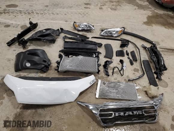 2025 Ram ProMaster Cargo Tradesman с VIN 3C6LRVVGXSE517250, выставлен на аукционе Copart как лот 45706185 с пробегом 1 100 миль миль и Чистый • Clean title. История ставок и продаж доступна на DreamBid. Изображение 13.