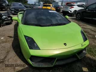 2013 Lamborghini Gallardo с VIN ZHWGU6BZ9DLA12793, выставлен на аукционе Copart как лот 77525804 с пробегом 11 777 миль миль и Списание • Salvage title. История ставок и продаж доступна на DreamBid. Изображение 5.