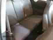 2008 Hyundai Accent GS z VIN KMHCM36C98U064395, wystawiony jako Copart lot #82670815 z przebiegiem 78 849 mil mil oraz Szkoda całkowita • Salvage title. Historia ofert i sprzedaży dostępna na DreamBid. Obrazek 10.