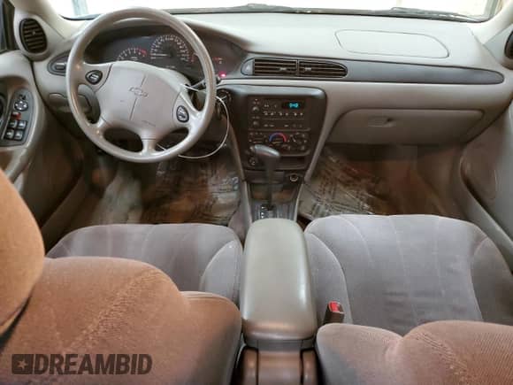 2005 Chevrolet Malibu Classic с VIN 1G1ND52FX5M212048, выставлен на аукционе Copart как лот 79882584 с пробегом 71 748 миль миль и Списание • Salvage title. История ставок и продаж доступна на DreamBid. Изображение 8.