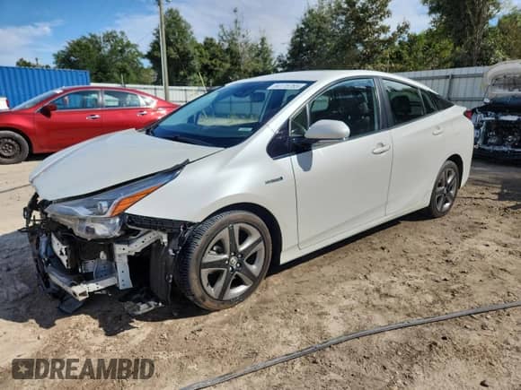 2020 Toyota Prius L Eco с VIN JTDKARFU6L3113636, выставлен на аукционе Copart как лот 84175765 с пробегом 157 861 миль миль и На запчасти • Non repairable. История ставок и продаж доступна на DreamBid. Изображение 1.