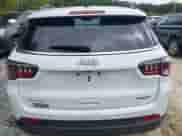 2023 Jeep Compass Latitude Lux с VIN 3C4NJDFN5PT534928, выставлен на аукционе IAAI как лот 43009039 с пробегом 19 176 миль миль и . История ставок и продаж доступна на DreamBid. Изображение 16.