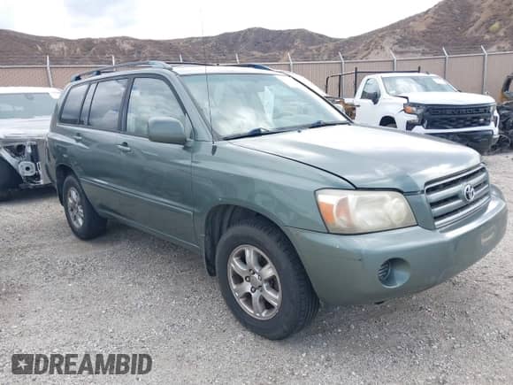 2004 Toyota Highlander with VIN JTEDP21A440030023, listed as a IAAI auction lot 43230298 with 216,997 mi miles and . Bid and sale history available at DreamBid. Image 1.