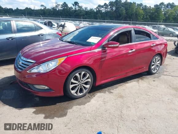 2014 Hyundai Sonata Limited с VIN 5NPEC4AB4EH886435, выставлен на аукционе IAAI как лот 43122691 с пробегом 182 416 миль миль и . История ставок и продаж доступна на DreamBid. Изображение 17.