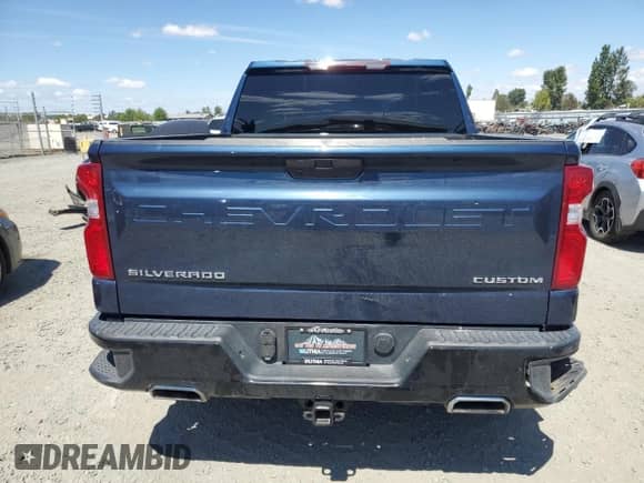 2019 Chevrolet Silverado 1500 Custom Trail Boss with VIN 3GCPYCEF7KG174717, listed as a Copart auction lot 68939205 with 81,796 mi miles and Salvage title. Bid and sale history available at DreamBid. Image 6.