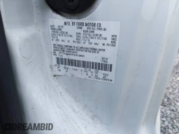 2015 Ford F-250 XLT with VIN 1FT7X2A67FEA12893, listed as a IAAI auction lot 43239020 with 306,585 mi miles and . Bid and sale history available at DreamBid. Image 9.