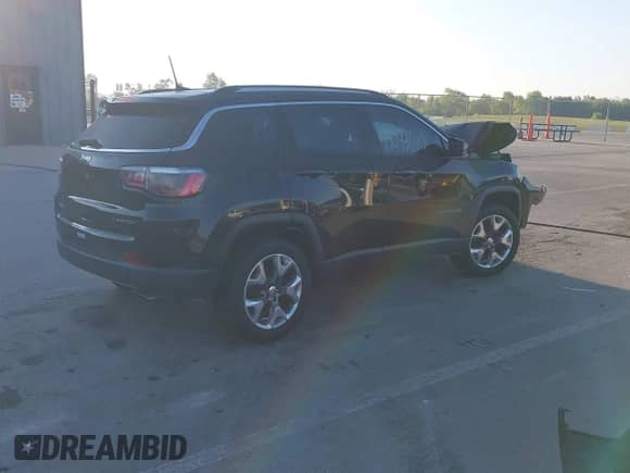 2021 Jeep Compass Limited with VIN 3C4NJDCB5MT503488, listed as a IAAI auction lot 43099890 with 36,492 mi miles and . Bid and sale history available at DreamBid. Image 4.