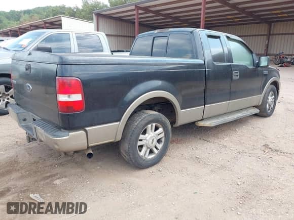 2004 Ford F-150 XL with VIN 1FTPX12514NA97372, listed as a IAAI auction lot 43258025 with 207,109 mi miles and . Bid and sale history available at DreamBid. Image 4.
