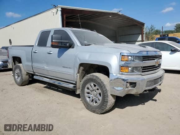 2017 Chevrolet Silverado 2500HD LT с VIN 1GC2KVEY1HZ268819, выставлен на аукционе Copart как лот 70976484 с пробегом 185 345 миль миль и Списание • Salvage title. История ставок и продаж доступна на DreamBid. Изображение 4.