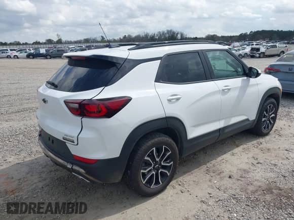 2024 Chevrolet TrailBlazer ACTIV with VIN KL79MVSL8RB146001, listed as a IAAI auction lot 41796162 with 17,258 mi miles and . Bid and sale history available at DreamBid. Image 4.