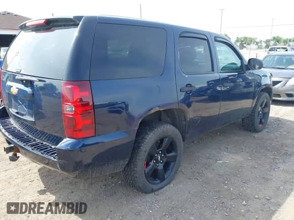 2012 Chevrolet Tahoe Commercial с VIN 1GNLC2E02CR315009, выставлен на аукционе IAAI как лот 42525280 с пробегом 232 254 миль миль и . История ставок и продаж доступна на DreamBid. Изображение 4.