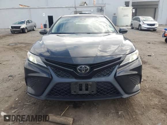 2018 Toyota Camry SE с VIN JTNB11HK0J3003753, выставлен на аукционе Copart как лот 84054985 с пробегом 220 838 миль миль и Списание • Salvage title. История ставок и продаж доступна на DreamBid. Изображение 5.