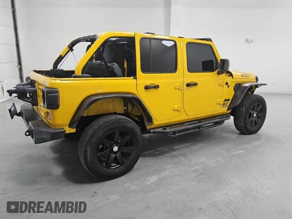 2021 Jeep Wrangler Unlimited Willys Sport with VIN 1C4HJXDG0MW537194, listed as a Copart auction lot 67364675 with 37,832 mi miles and Clean title. Bid and sale history available at DreamBid. Image 3.