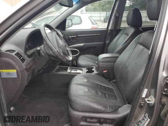2011 Hyundai Santa Fe Limited with VIN 5XYZK3AB8BG077117, listed as a Copart auction lot 82073105 with 258,601 mi miles and Salvage title. Bid and sale history available at DreamBid. Image 7.