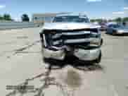 2018 Chevrolet Silverado 1500 LT z VIN 1GCVKREC0JZ180388, wystawiony jako Copart lot #56705505 z przebiegiem 113 827 mil mil oraz Szkoda całkowita • Salvage title. Historia ofert i sprzedaży dostępna na DreamBid. Obrazek 14.