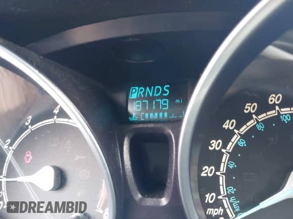 2014 Ford Fiesta SE с VIN 3FADP4BJ3EM160619, выставлен на аукционе IAAI как лот 43318866 с пробегом 187 179 миль миль и . История ставок и продаж доступна на DreamBid. Изображение 7.